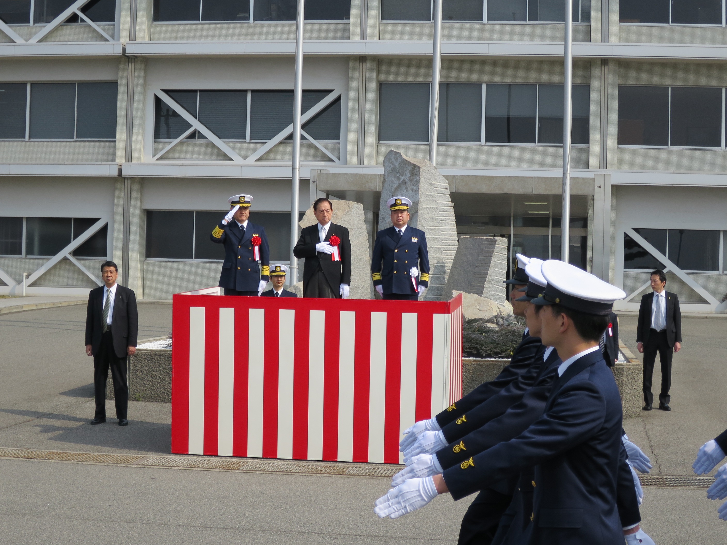 海上保安大学校で感動の卒業式 太田ブログ Ohtablog