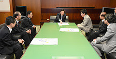 川崎市長0705.jpg